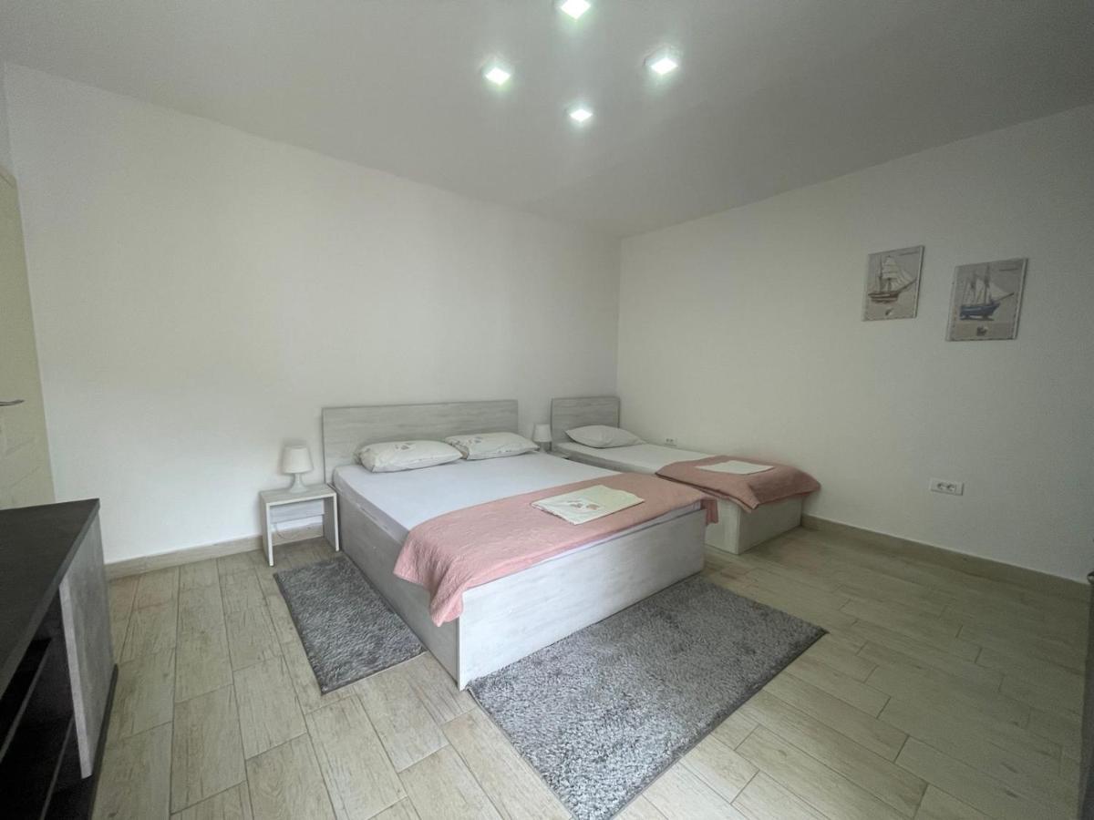 Apartments Pean Tivat Extérieur photo