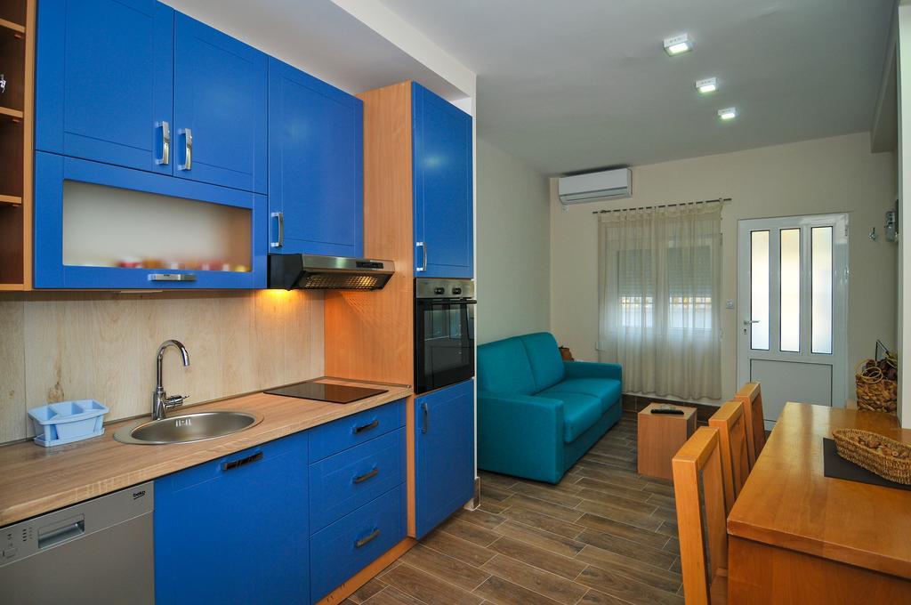 Apartments Pean Tivat Extérieur photo