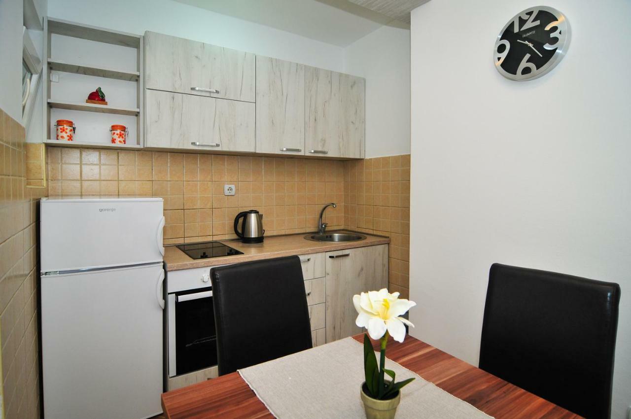 Apartments Pean Tivat Extérieur photo
