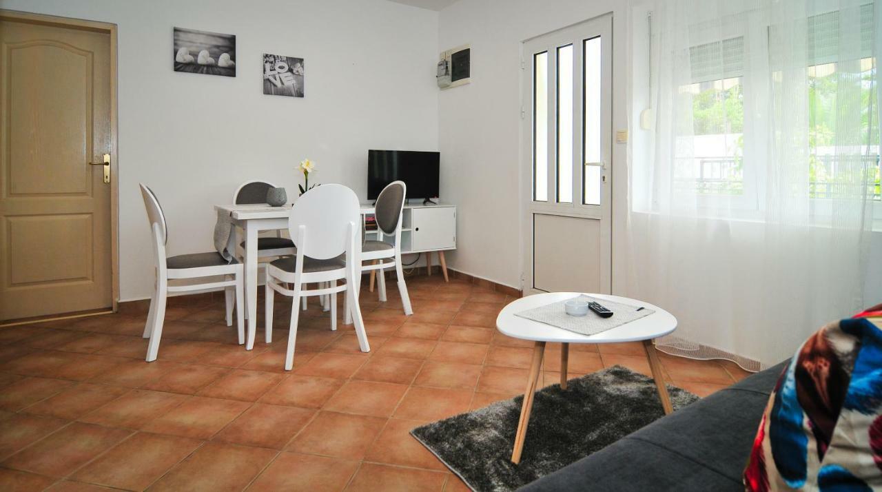 Apartments Pean Tivat Extérieur photo